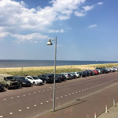 Atlantis 14 * Egmond aan Zee
